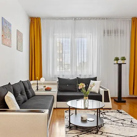 Grand View Apartment Bucharest